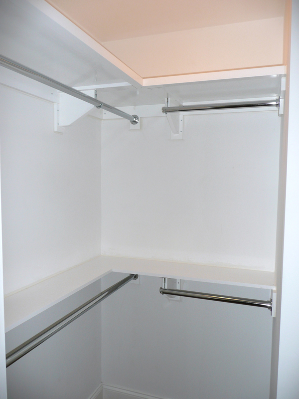 Building New Walk & Reach In Custom Closets Clothes Bedroom Storage